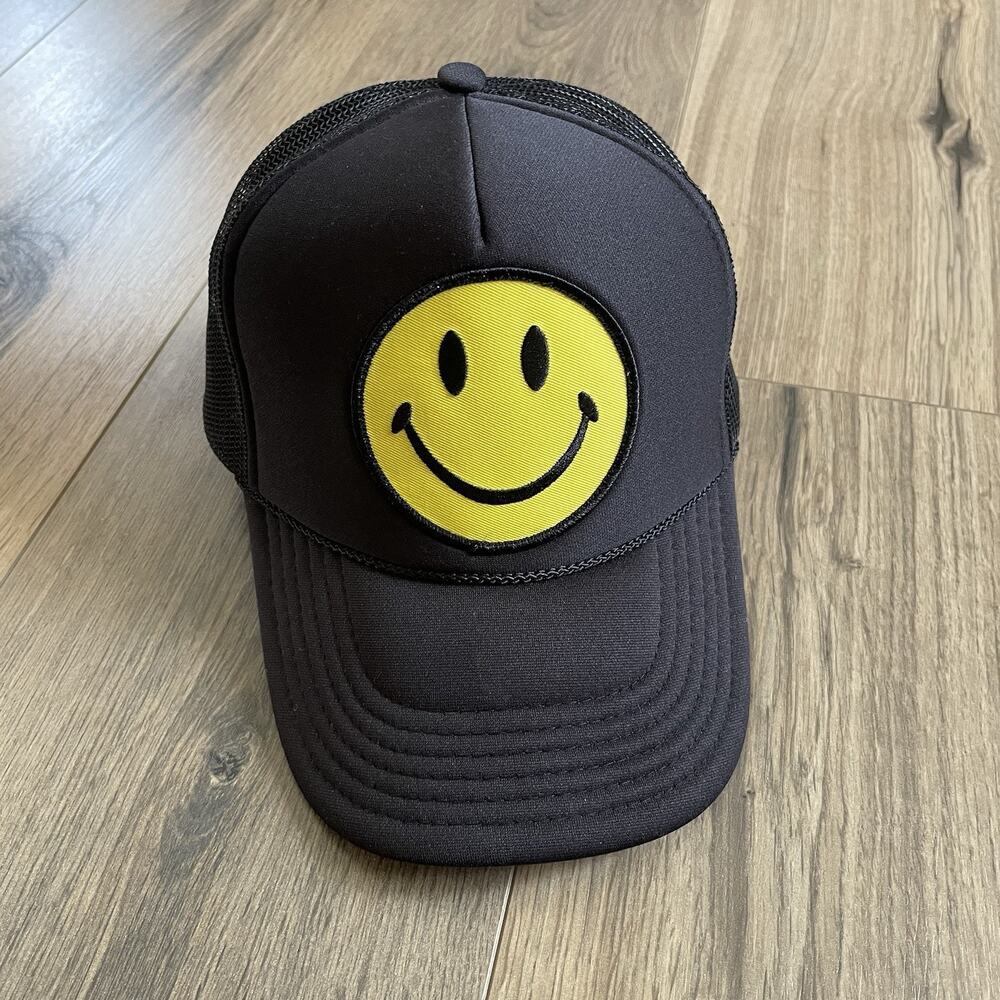 Aviator Nation Smiley Face Snapback Mesh Back Trucker Hat Black Yellow EUC